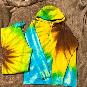 Tie die sweat suit